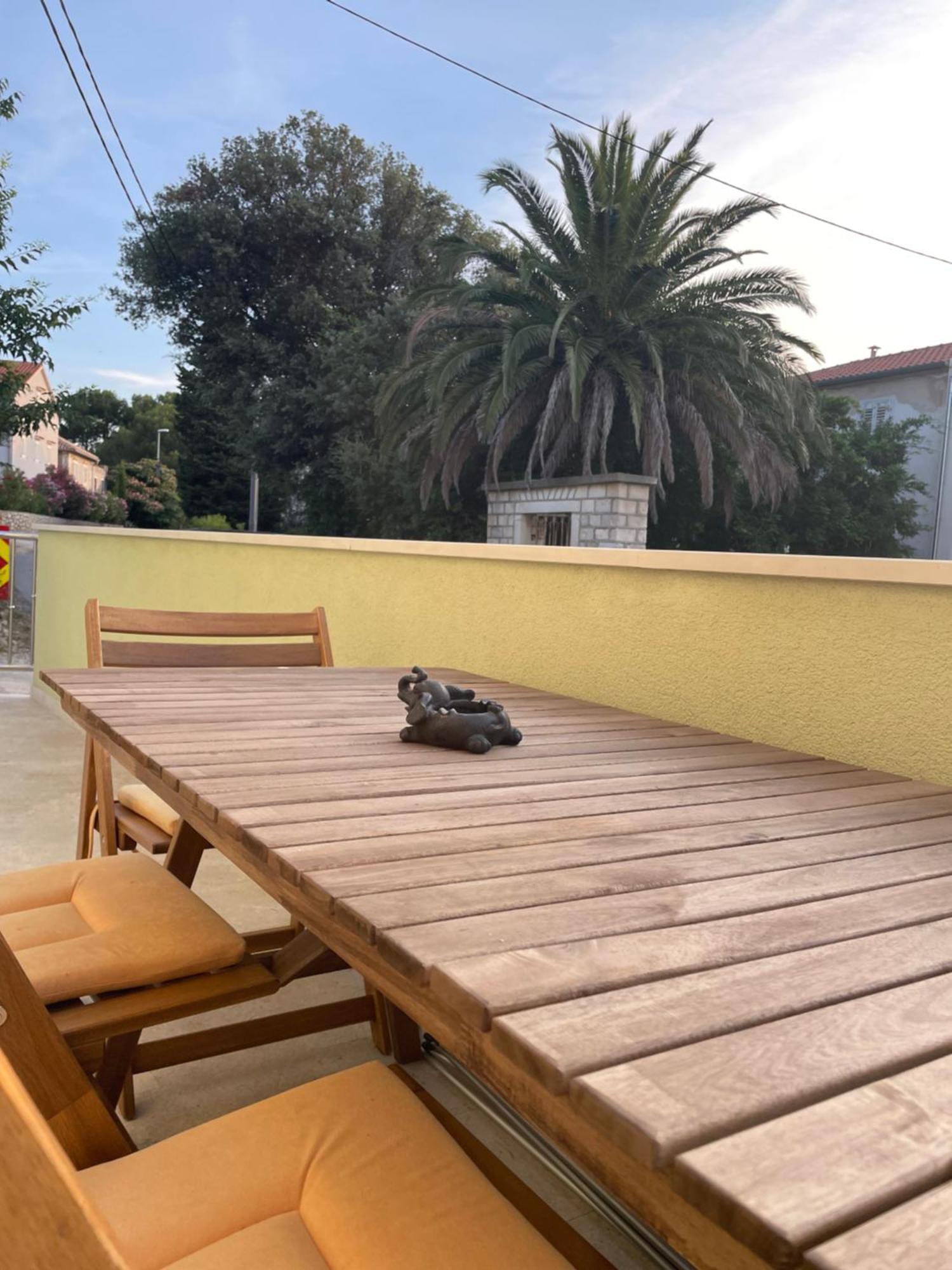 Apartmani Danica Nerezine Dış mekan fotoğraf