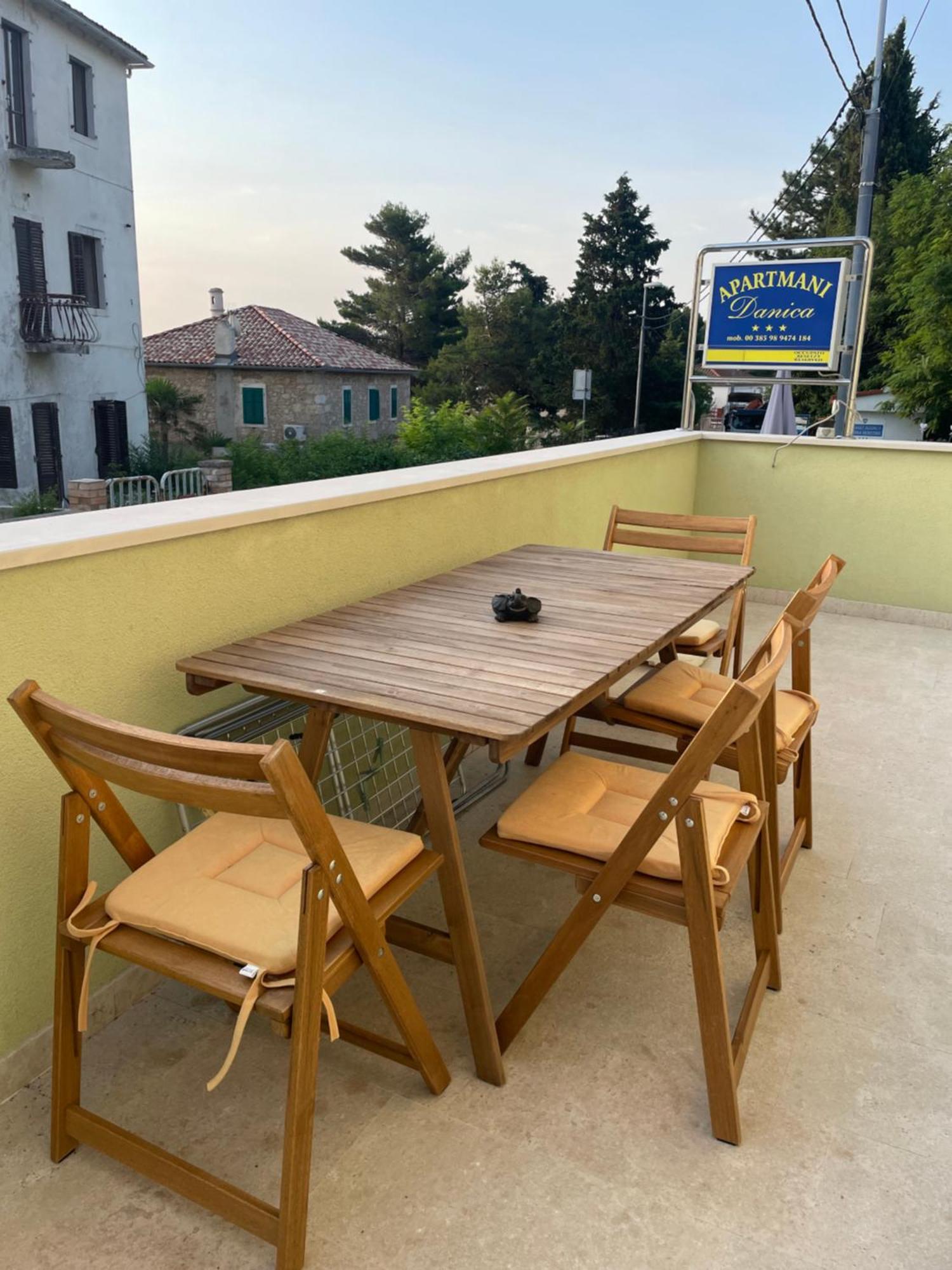 Apartmani Danica Nerezine Dış mekan fotoğraf