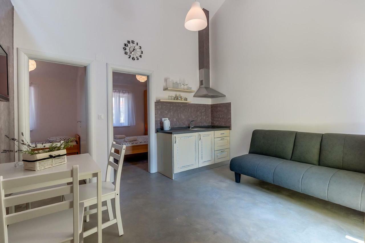 Apartmani Danica Nerezine Dış mekan fotoğraf